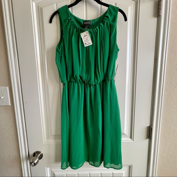 Soho Apparel Dresses & Skirts - SoHo Apparel Green Sleeveless Sheer Overlay Midi Dress; SZ 8;BNWT (Missing Belt)